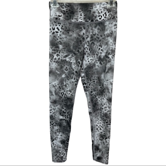 🥑5/$25 Evolution and Creation The Jenni leopard print Leggings S - Picture 1 of 4